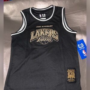 NWT Los Angeles Lakers Kids Black Jersey (size 7)